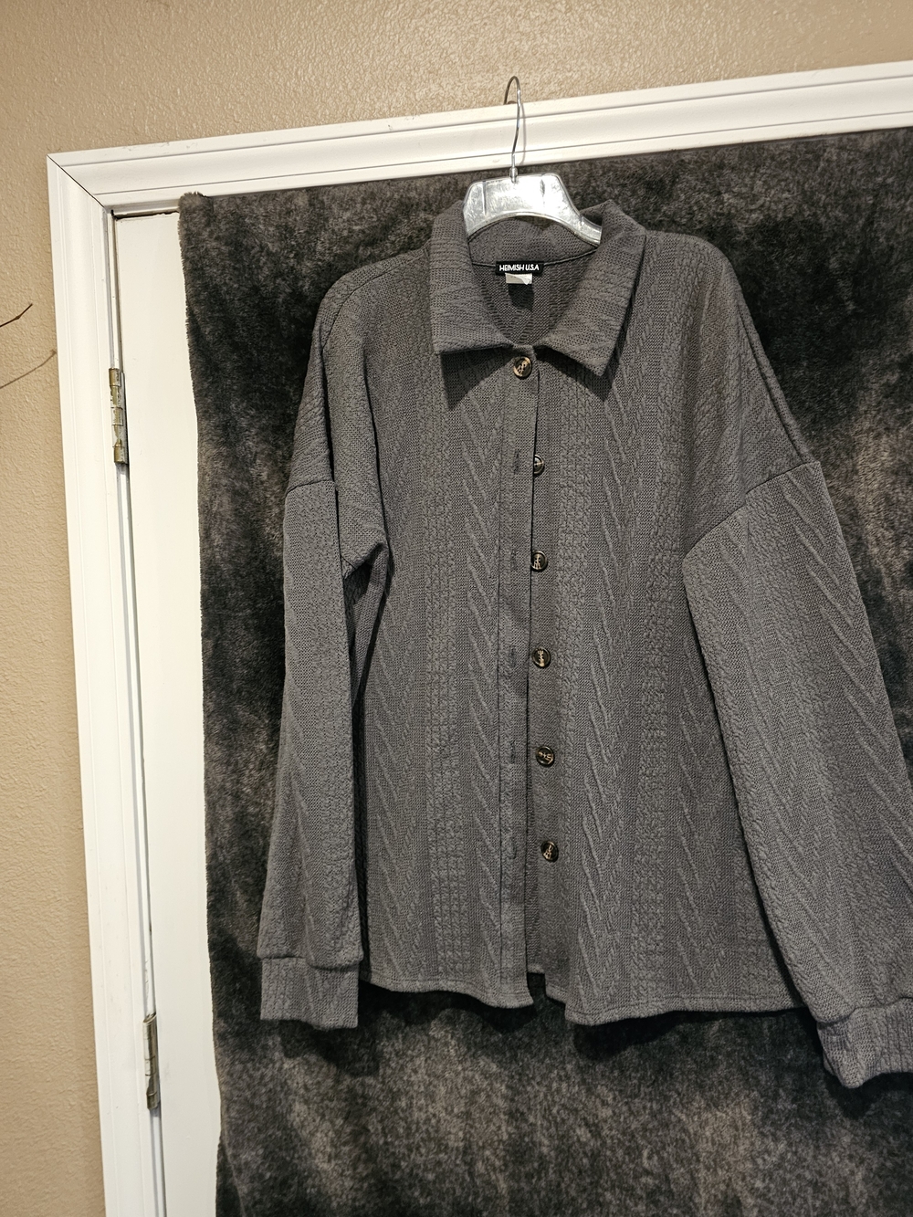 REMME & CO. Gray Button-Down Knit Shirt